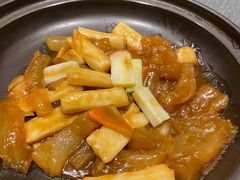 葱烧牛筋煲-御花园·粤菜·海鲜火锅(中山公园店)