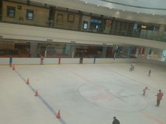 -陈露国际冰上中心(天津嘉里汇店)