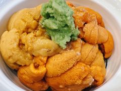 海胆盖饭-加奈日本料理