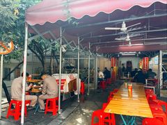 -光明刘冰乳鸽店(光明法政北路店)