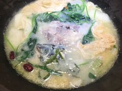 -咕嘟草帽鱼·牛奶一样的鲜鱼汤(包河万达广场创始店)