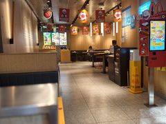 -麦当劳(徐汇漕溪北路百脑汇店)