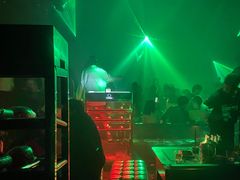 -欧米亚派对酒吧(绵阳店)