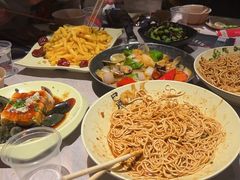 -巴厘龙虾·榜首油焖大虾(音乐学院·沿江酒馆店)