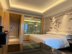 -上海宝华万豪酒店