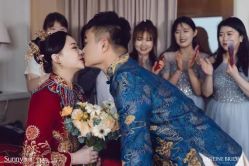 -拉瑞娜LaReine婚纱礼服高级定制