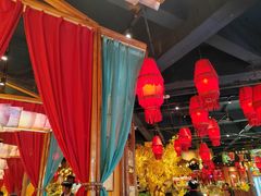 -老滇山寨•云南特色菜•地方菜•民族风情歌舞表演(金碧店)