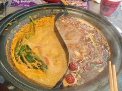-生活如沸·顺德水牛奶火锅(大学路店)