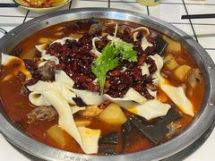 -晓彭肥肠鸡·泡椒鸡火锅(水木天地店)