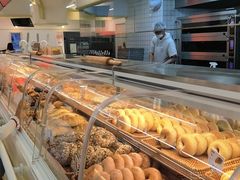 -红星前进面包牛奶公司(君太店)