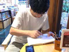 -猫的天空之城概念书店(丽江古城饮玉巷店)
