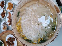 -桥香园云南过桥米线(金马碧鸡店)