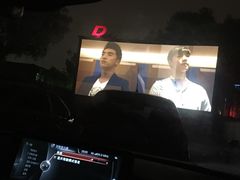 -枫花园汽车电影院(朝阳公园店)