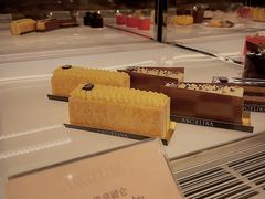 -Angelina安吉丽娜(恒隆广场店)