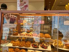 面包甜点陈列柜-多乐之日(西苑龙湖店)