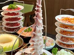 -得意咚瓜·顺德鱼生·冬瓜火锅(深圳首店)