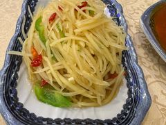 -维吾尔餐厅(宜山路店)