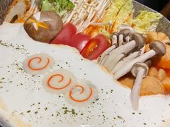 -魔丼屋(日月光店)