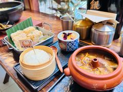 -银米·云南传统过桥米线(双廊黑金冠店)