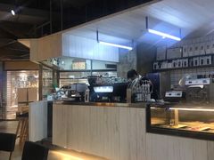 -明谦·Coffee&Cocktail Bar(美您公园店)