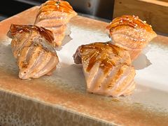火炙三文鱼皮寿司-Sushi Hanzo半藏(天环广场店)