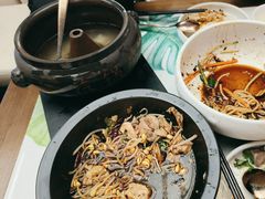 -云海肴汽锅鸡·云南小炒(曲江大悦城店)