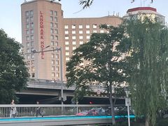 -燕莎友谊商城(亮马桥店)