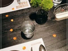 -NIUNIUPARK和牛螃蟹(龙湖杭州滨江天街店)
