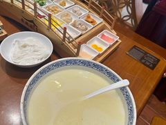 -香麒园·过桥米线·南湖雅宴