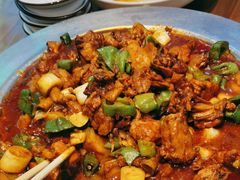 -俭寨大盘鸡·手抓肉·烧烤新疆菜(乌苏路店)