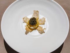 鱼子酱-曲廊院(东四十一条店)