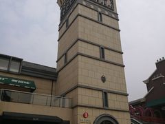 -王府井奥莱临潼小镇(临潼店)