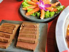 -谭鸭血老火锅(漳州路店)