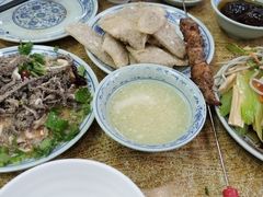 纯鲜羊腿肉（串）-门框胡同百年卤煮(新街口店)