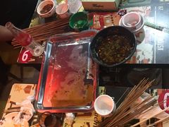 -椒点传统串串香