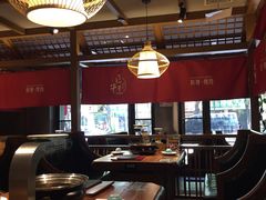 大堂-明洞阿姨·韩式酱蟹烤肉·创意料理(三元桥店)