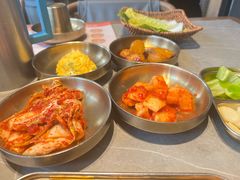 -草家酱蟹炭火烤肉店(珲春南路一店)