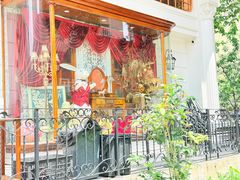 -秘密旅行Bonjour(黑金冠 江南西店)