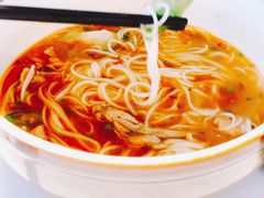 下香辣牛蛙面-新旺茶餐厅·早餐·夜宵(仙霞店)
