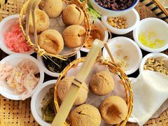 -包整·丝娃娃(一览甲秀楼风景店)