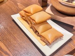 -肆海小川菜酒馆Wine Bistro (青年路店)