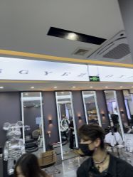 -藤野造型烫染·漂发