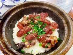 腊肠腊肉煲仔饭-红星光发煲仔饭(大石街店)
