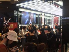 -SAINT LAURENT(海港城店)