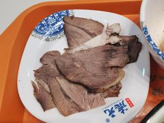 -德元兰州纯汤牛肉面(深圳首店)