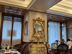 -秘密旅行Bonjour(黑金冠 江南西店)