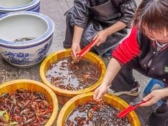 -可可大虾武汉土菜大排档(万松园1店)