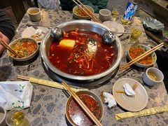 -肖肖酸萝卜鱼火锅(总店)