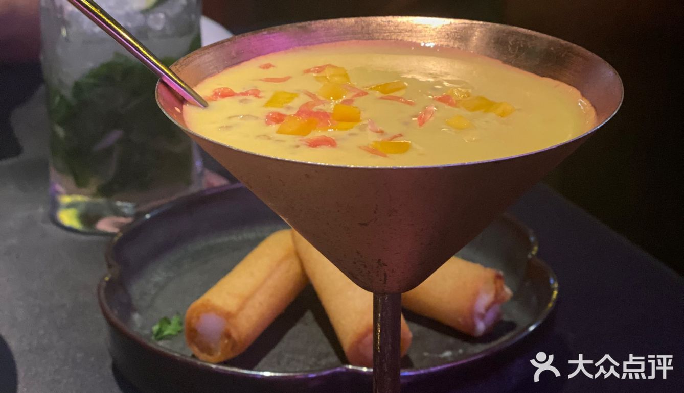 烟花台风来上海之前打卡醉东