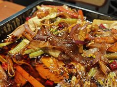 -干老庆贵州留一手烤鱼·地摊火锅(财经大学店)